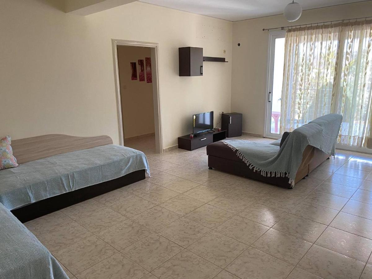 Treasures B&B Paloukia Ngoại thất bức ảnh
