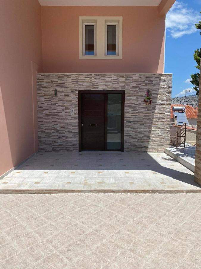 Treasures B&B Paloukia Ngoại thất bức ảnh