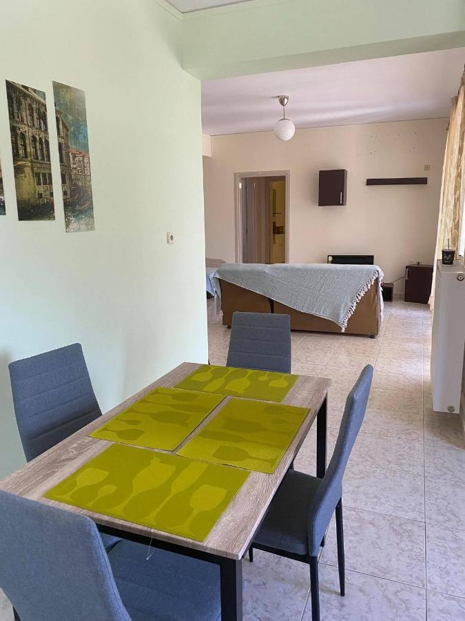 Treasures B&B Paloukia Ngoại thất bức ảnh