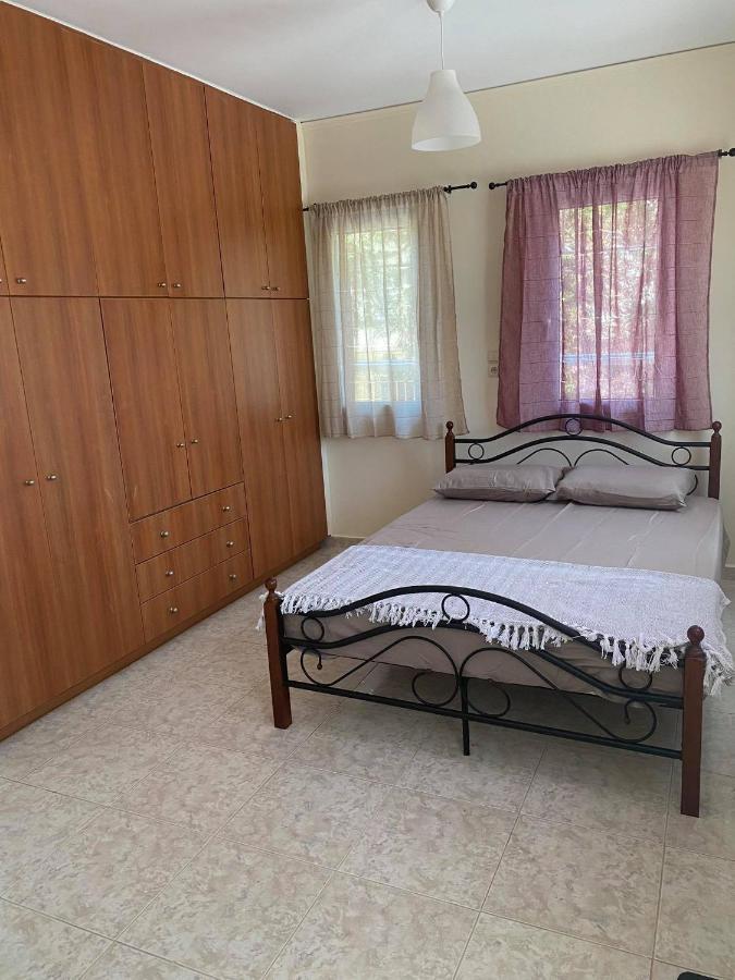 Treasures B&B Paloukia Ngoại thất bức ảnh