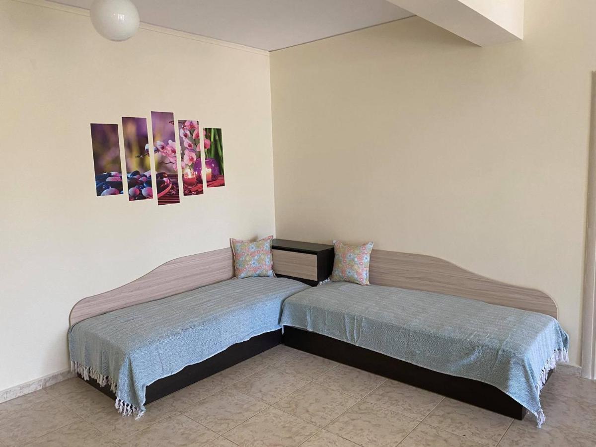 Treasures B&B Paloukia Ngoại thất bức ảnh