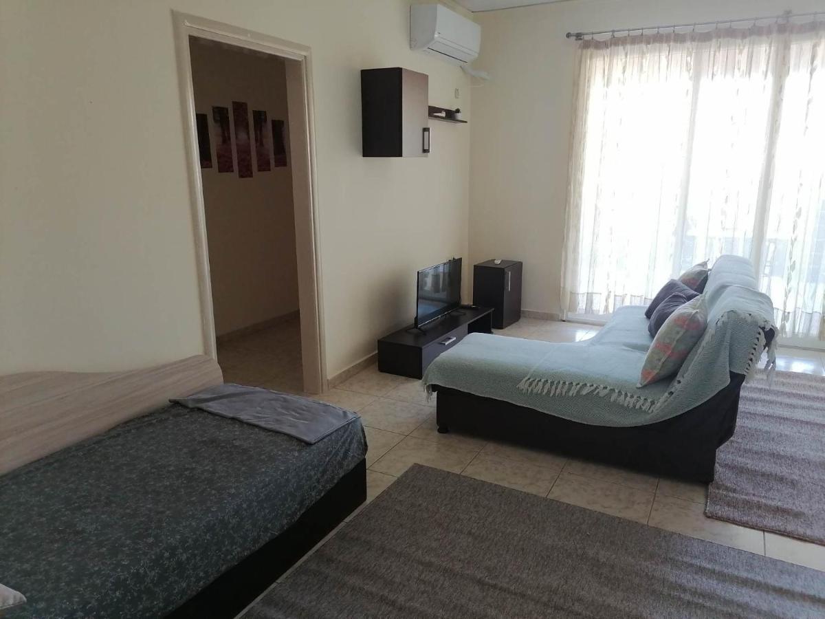 Treasures B&B Paloukia Ngoại thất bức ảnh